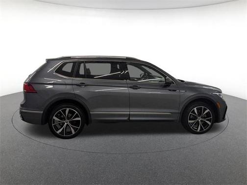 2022 Volkswagen Tiguan 2.0T SEL R-Line 4MOTION