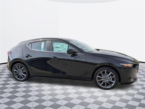 2025 Mazda Mazda3 FWD w/Preferred Package
