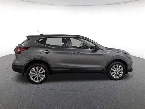 2022 Nissan Rogue Sport S