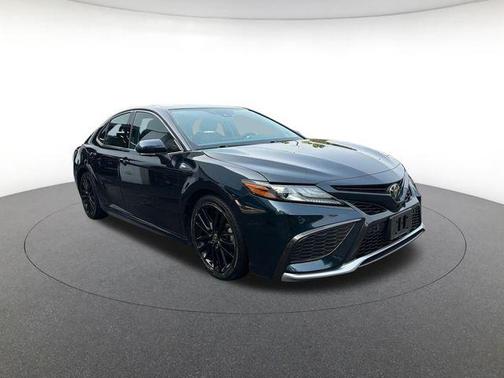 Galactic Aqua Mica 2021 Toyota Camry XSE