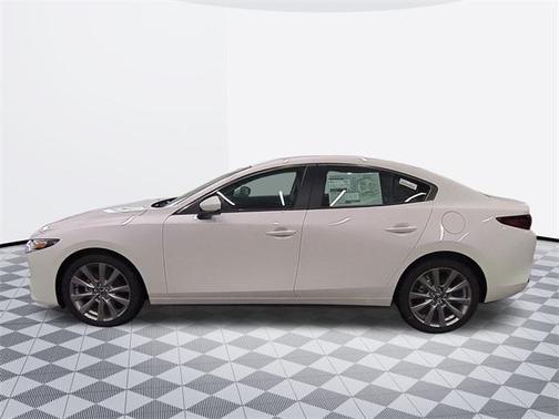 2025 Mazda Mazda3 FWD w/Preferred Package