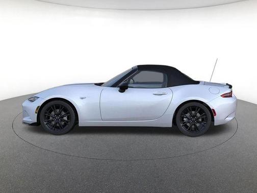 Snowflake White Pearl Mica 2026 Mazda MX-5 Miata Club