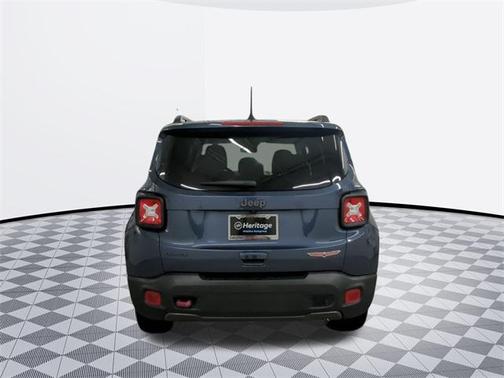 2021 Jeep Renegade Trailhawk