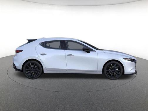 Snowflake White Pearl Mica 2026 Mazda Mazda3 2.5 Turbo AWD