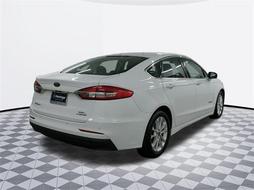 2019 Ford Fusion Hybrid SEL
