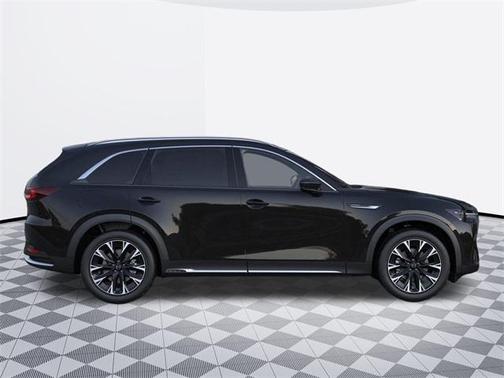 2025 Mazda CX-90 PHEV Premium Plus