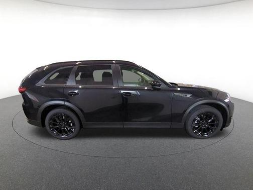 Jet Black Mica 2026 Mazda CX-70 3.3 Turbo Preferred
