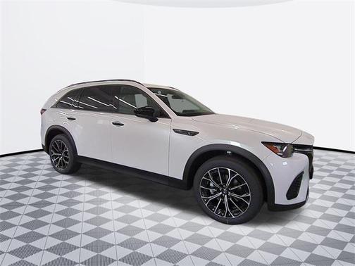 2025 Mazda CX-70 PHEV Premium Package