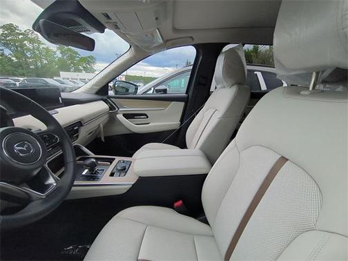 2025 Mazda CX-90 PHEV Premium Plus