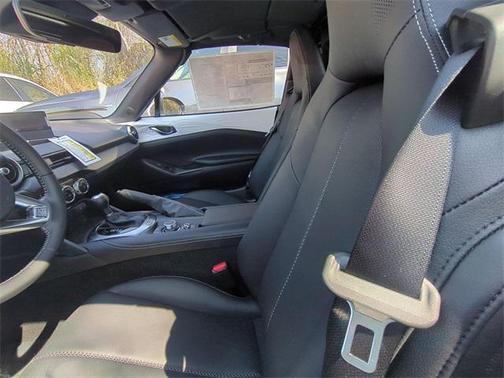 2024 Mazda MX-5 Miata RF Grand Touring