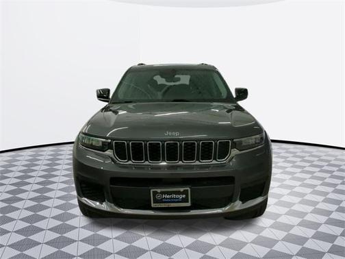 2022 Jeep Grand Cherokee L Laredo