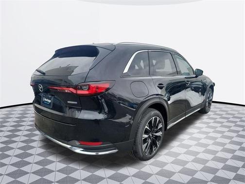 2025 Mazda CX-90 PHEV Premium Plus