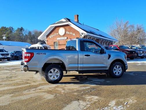 ICONIC SILVER METALLIC 2023 Ford F-150 XL
