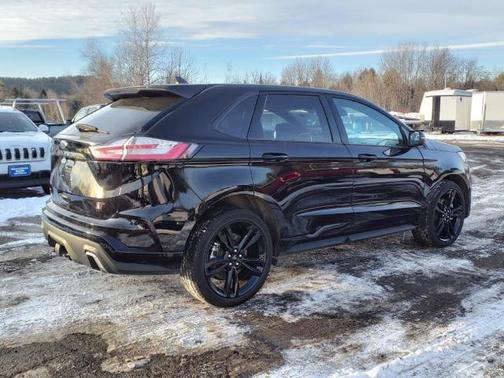 2024 Ford Edge ST