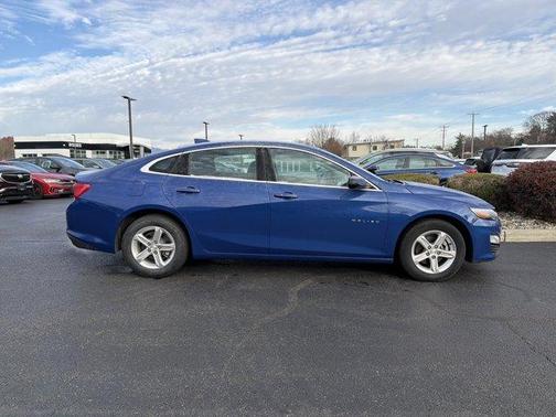2023 Chevrolet Malibu LT