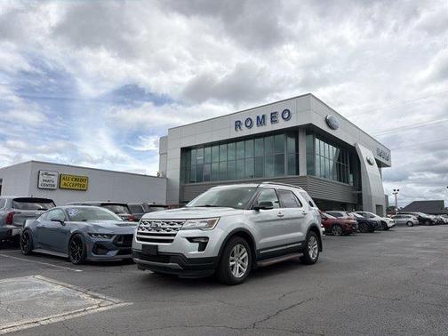 Ingot Silver 2019 Ford Explorer XLT