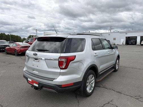 Ingot Silver 2019 Ford Explorer XLT