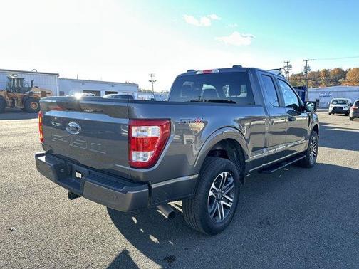 2022 Ford F-150 XL