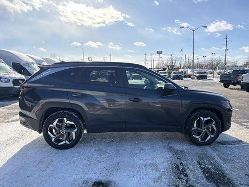 2023 Hyundai TUCSON SEL