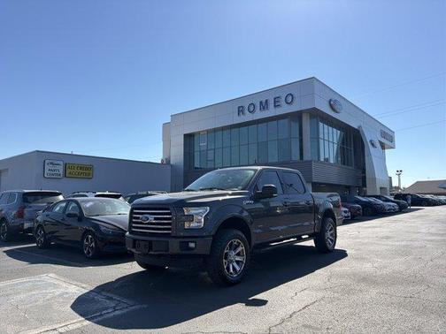 Magnetic Metallic 2016 Ford F-150 XLT
