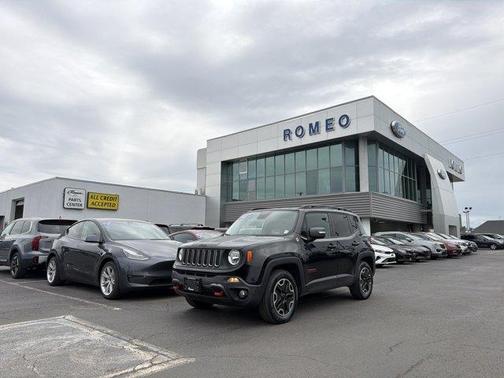 Black 2017 Jeep Renegade Trailhawk