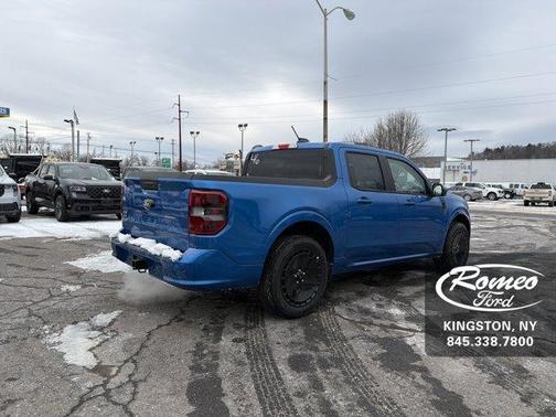 2026 Ford Maverick Lobo Standard