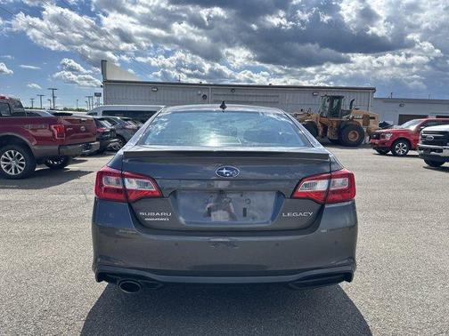 2018 Subaru Legacy 2.5i Sport