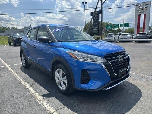 2024 Nissan Kicks S