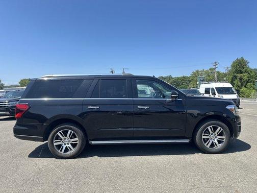 2022 Ford Expedition Max Limited