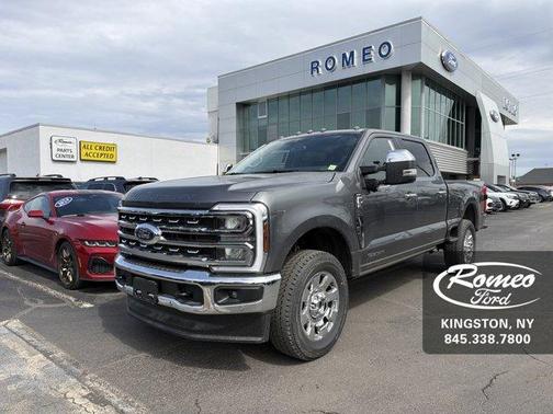 Carbonized Gray Metallic 2026 Ford F-350 Super Duty