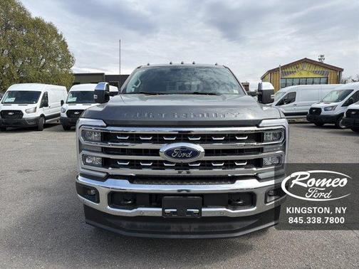 Carbonized Gray Metallic 2026 Ford F-350 Super Duty