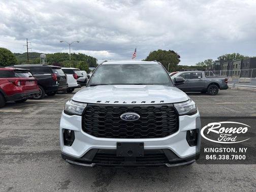 Space White Metallic 2026 Ford Explorer ST-Line