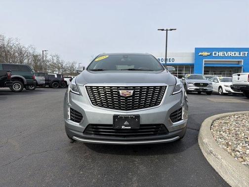 Silver Metallic 2024 Cadillac XT5 Premium Luxury