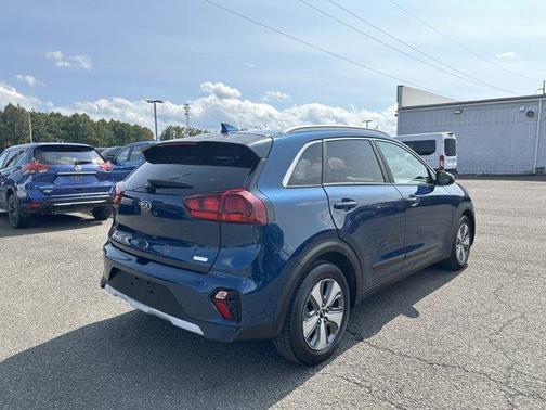 2020 Kia Niro LX