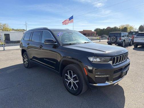 Diamond Black 2023 Jeep Grand Cherokee L Limited