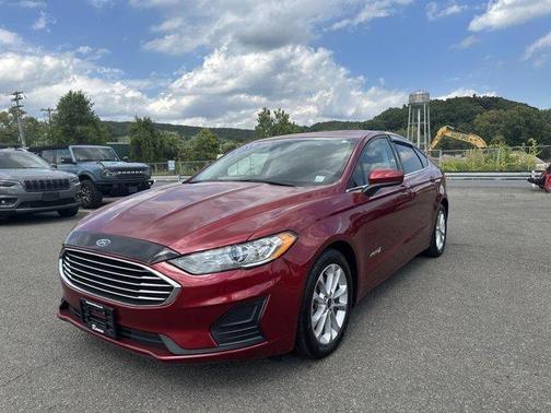 2019 Ford Fusion Hybrid SE