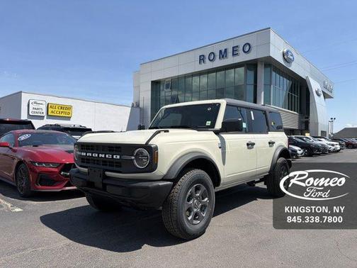 Desert Sand 2026 Ford Bronco Big Bend
