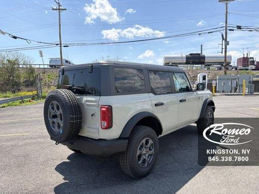 Desert Sand 2026 Ford Bronco Big Bend