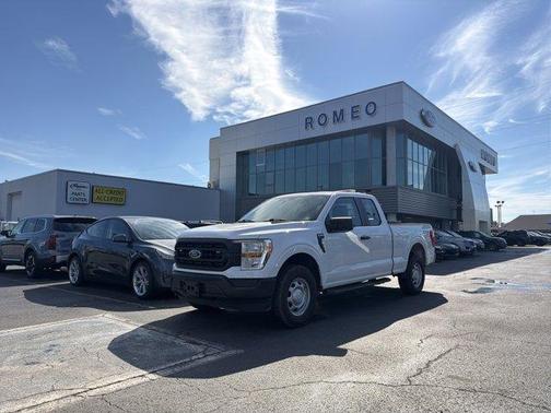 Oxford White 2021 Ford F-150 XL
