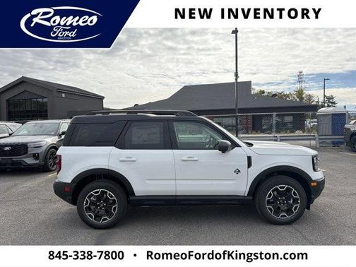 Oxford White 2026 Ford Bronco Sport Outer Banks