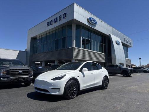 2023 Tesla Model Y Performance
