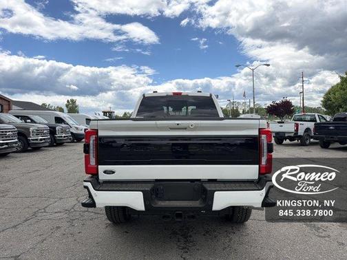 Star White 2026 Ford F-350 Super Duty