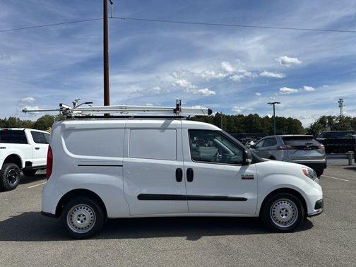 2022 RAM ProMaster City Base