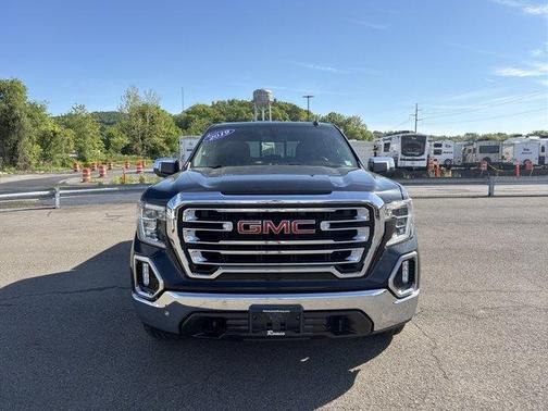 Onyx Black 2019 GMC Sierra 1500 SLT