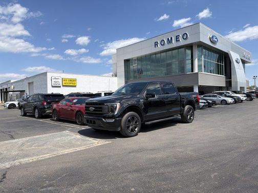 Black 2022 Ford F-150 Lariat