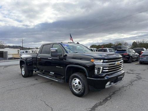 Black 2021 Chevrolet Silverado 3500 High Country