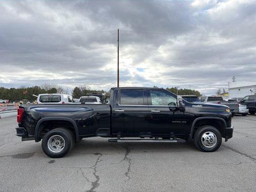 Black 2021 Chevrolet Silverado 3500 High Country