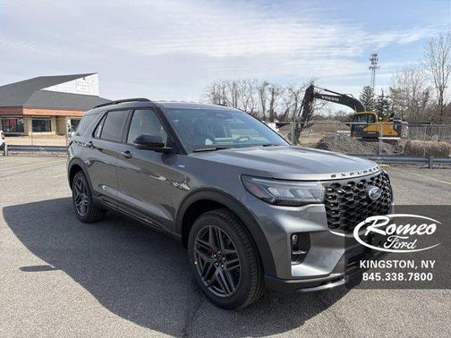 Carbonized Gray Metallic 2026 Ford Explorer ST-Line
