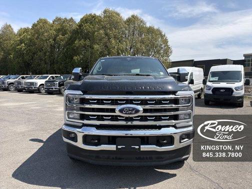 Agate Black Metallic 2026 Ford F-350 Super Duty