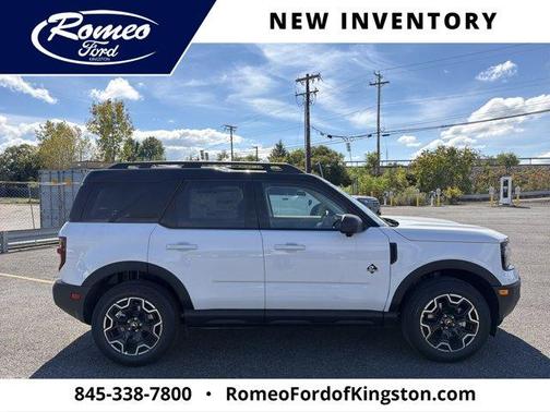 Oxford White 2026 Ford Bronco Sport Outer Banks